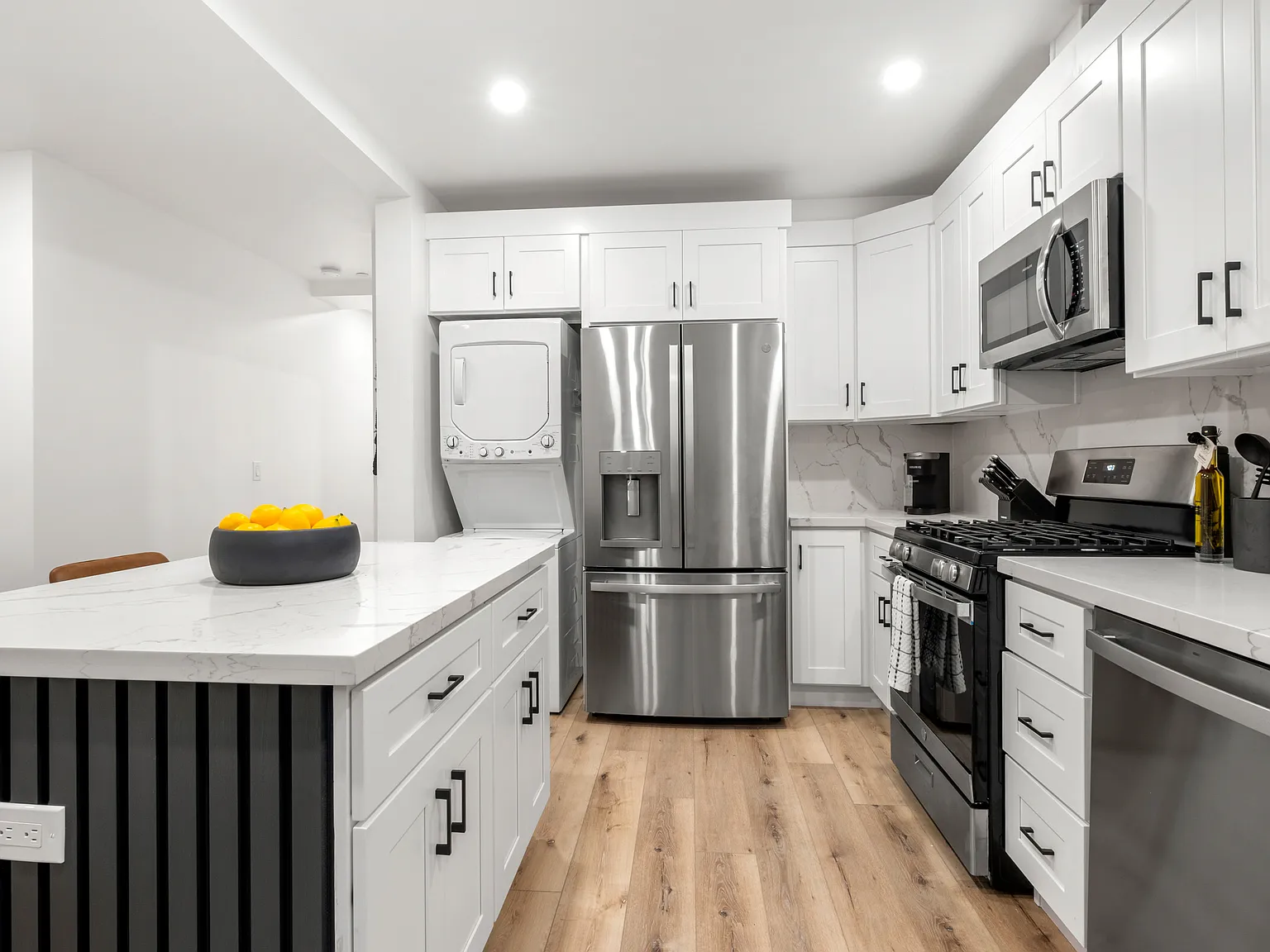 1 bed, 113 sqft, $1,175 — Photo 2