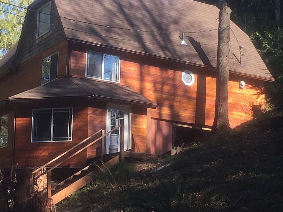 2nd image of 450 E Dartmoor Dr