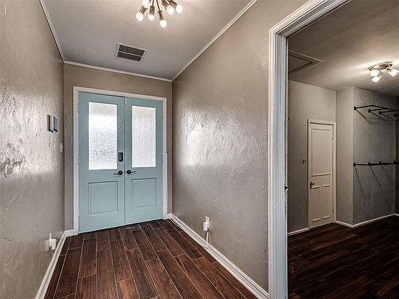 3rd image of 3317 NW 45th Ter