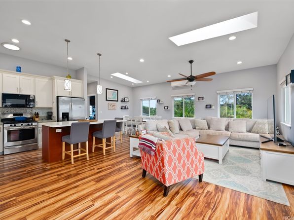 66-166 Waialua Beach Rd #A, Haleiwa, HI 96712
