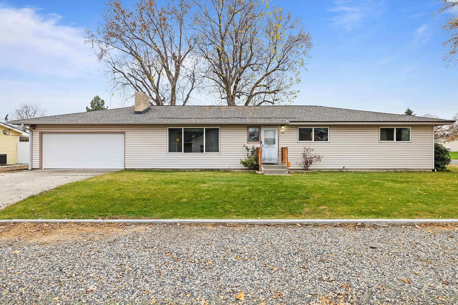 3908 Road 109 photo 1