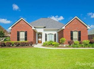 12359 Plantation Creek Dr, Geismar, LA 70734