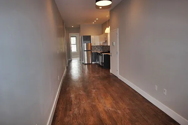 Rented by Nooklyn NYC LLC | media 31