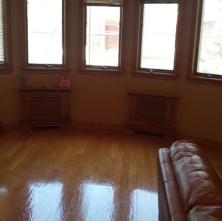 4th image of 2702 Whitman Dr