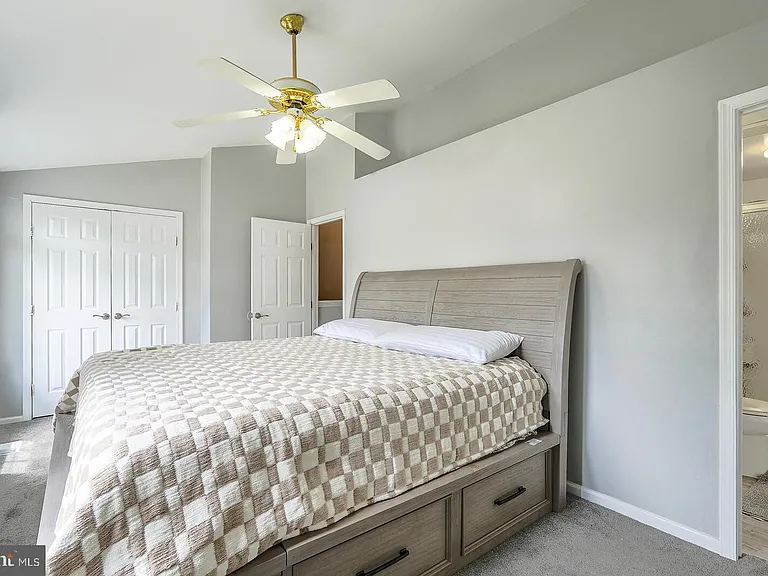 509 Sedgwick Ct — Photo 7