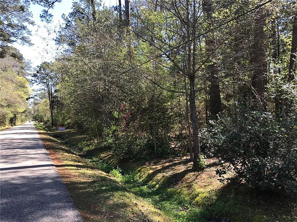 2nd image of 19316 Johnsen Rd