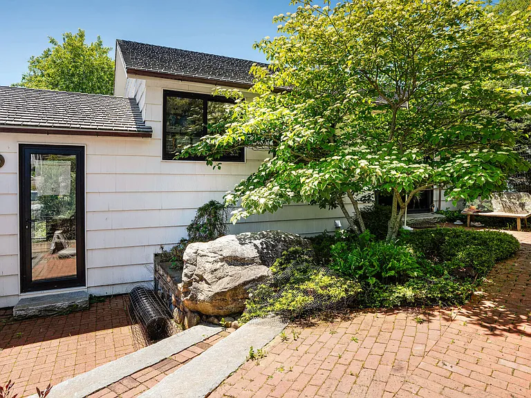 37 Freemont Rd — Photo 27