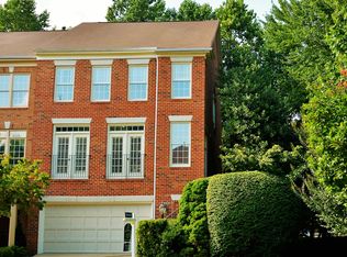 1300 Sundial Dr, Reston, VA 20194