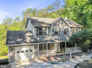 157 Oakridge Dr, Harpers Ferry, WV 25425