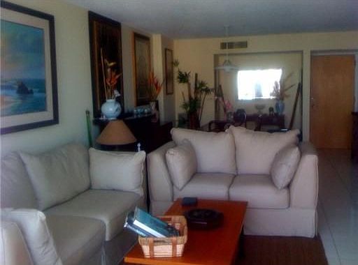 3rd image of 2655 Collins Ave APT 2108