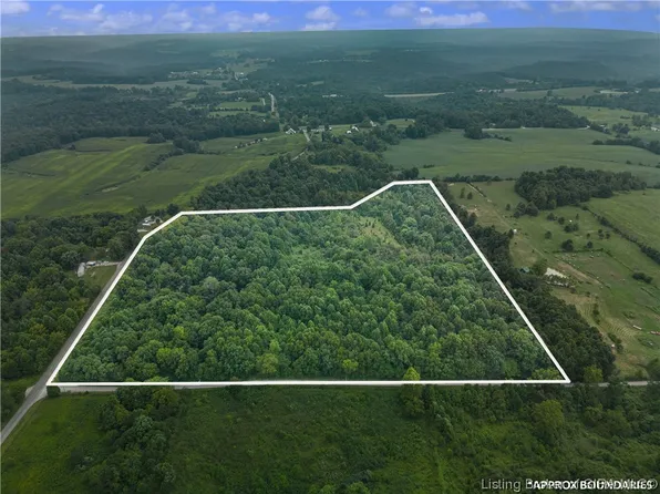  Riddle Road, Leavenworth, IN 47137