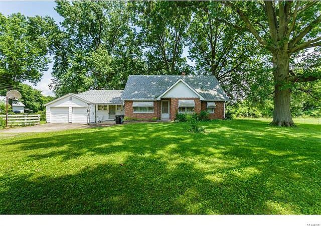 1st image of 11734 Eckert Ln