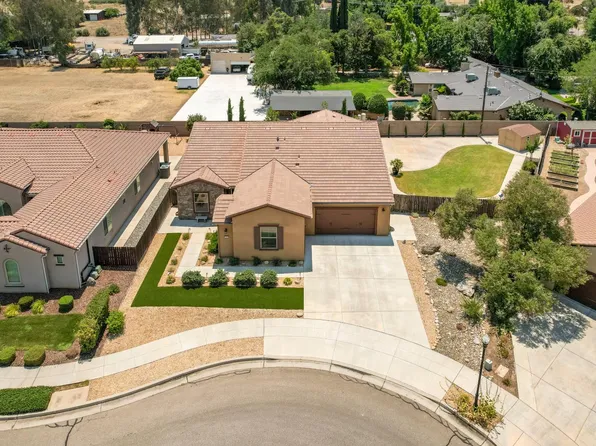 3056 Kenosha Ave, Clovis, CA 93619
