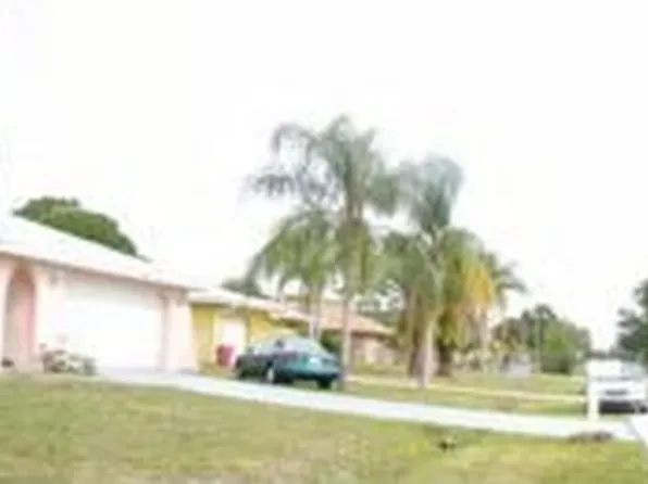 780 Chelsea Ave NE, Palm Bay, FL 32905