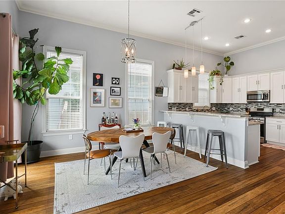 5th image of 3205 Dryades St