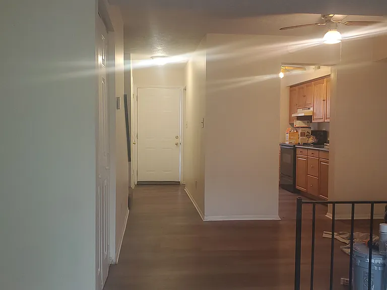 1425 Villa Ct #4 — Photo 3