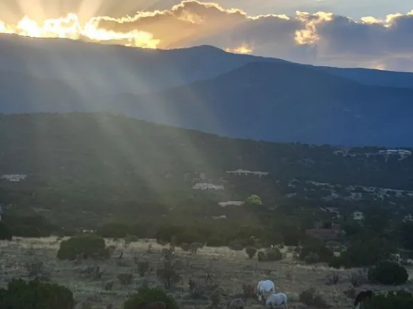 30 Via Entrada, Sandia Park, NM 87047