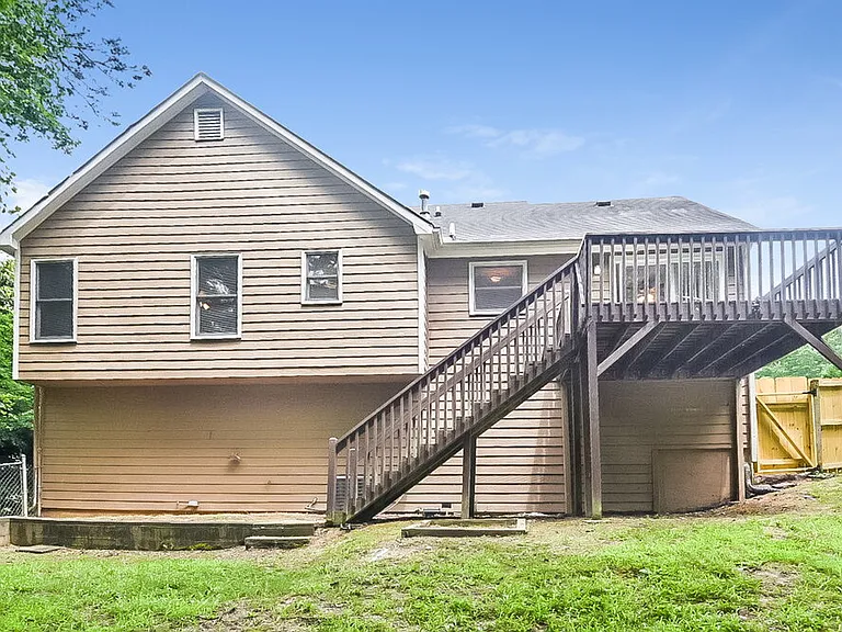 131 Aztec Way SE — Photo 17