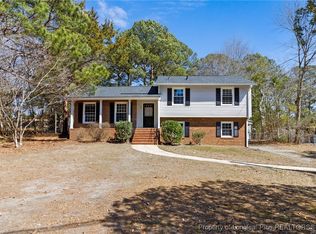 5136 Hewitt Dr, Fayetteville, NC 28311