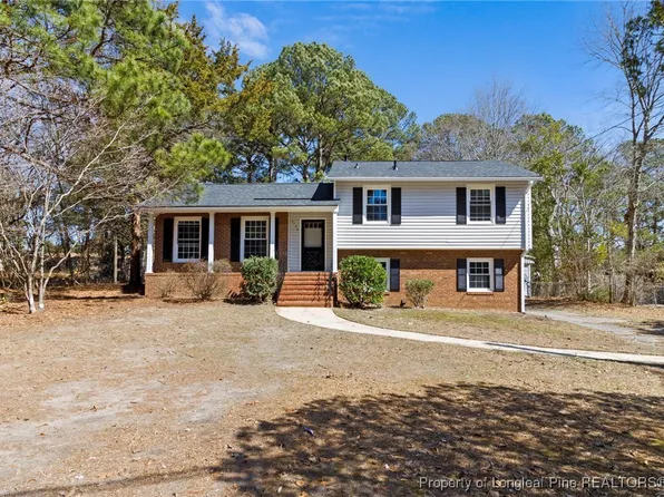 5136 Hewitt Dr, Fayetteville, NC 28311