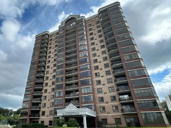 1000 King St W #202, Kingston, ON K7M 8H3