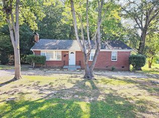 1806 Belmar Dr, Gastonia, NC 28052