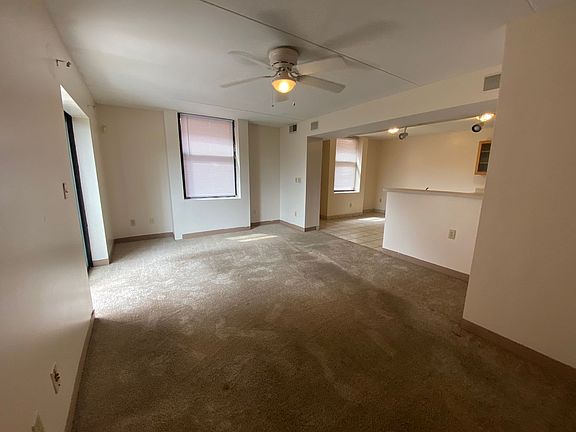 2nd image of 33 E 17th Ave APT F
