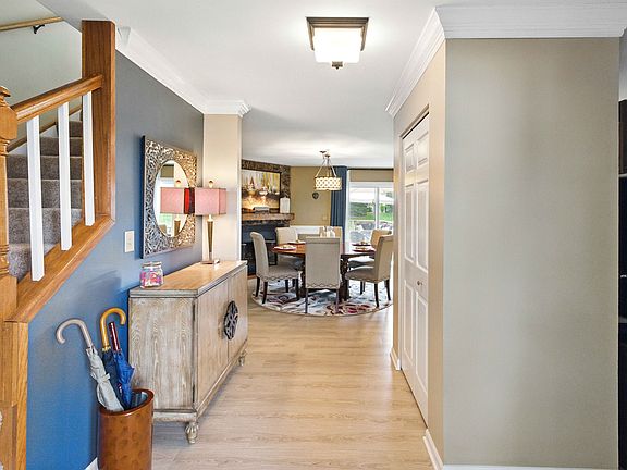 4th image of 103 Abbeywood Cir