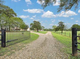 1791 Fm 2434, Weimar, TX 78962