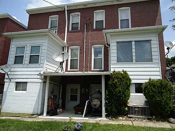 4th image of 138 & 140 Sprung Ln