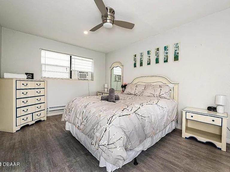 828 N Grandview Ave #4 — Photo 12