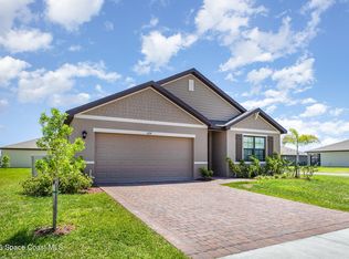 6714 Topaz Dr, Grant, FL 32949