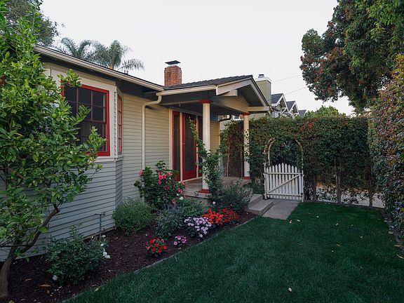 2nd image of 1410 Chino St
