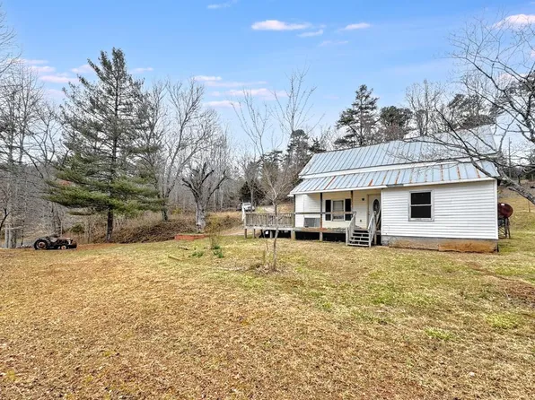 218 Garland Buchanan Rd, Sylva, NC 28779