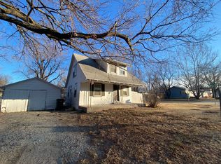402 W 12th St, Newton, KS 67114