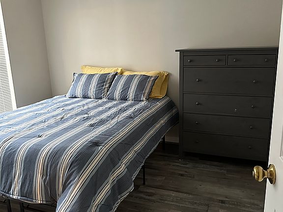 Bedroom #2 - Queen