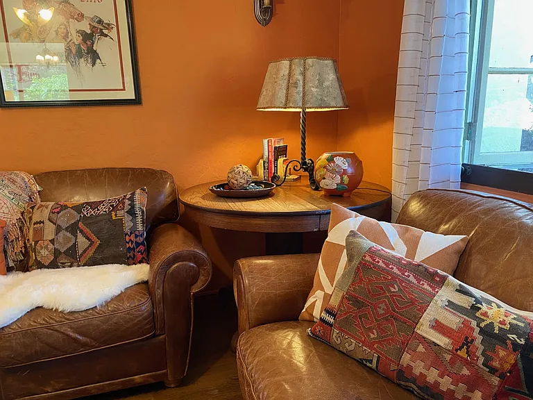 1328 W Valerio St — Photo 16