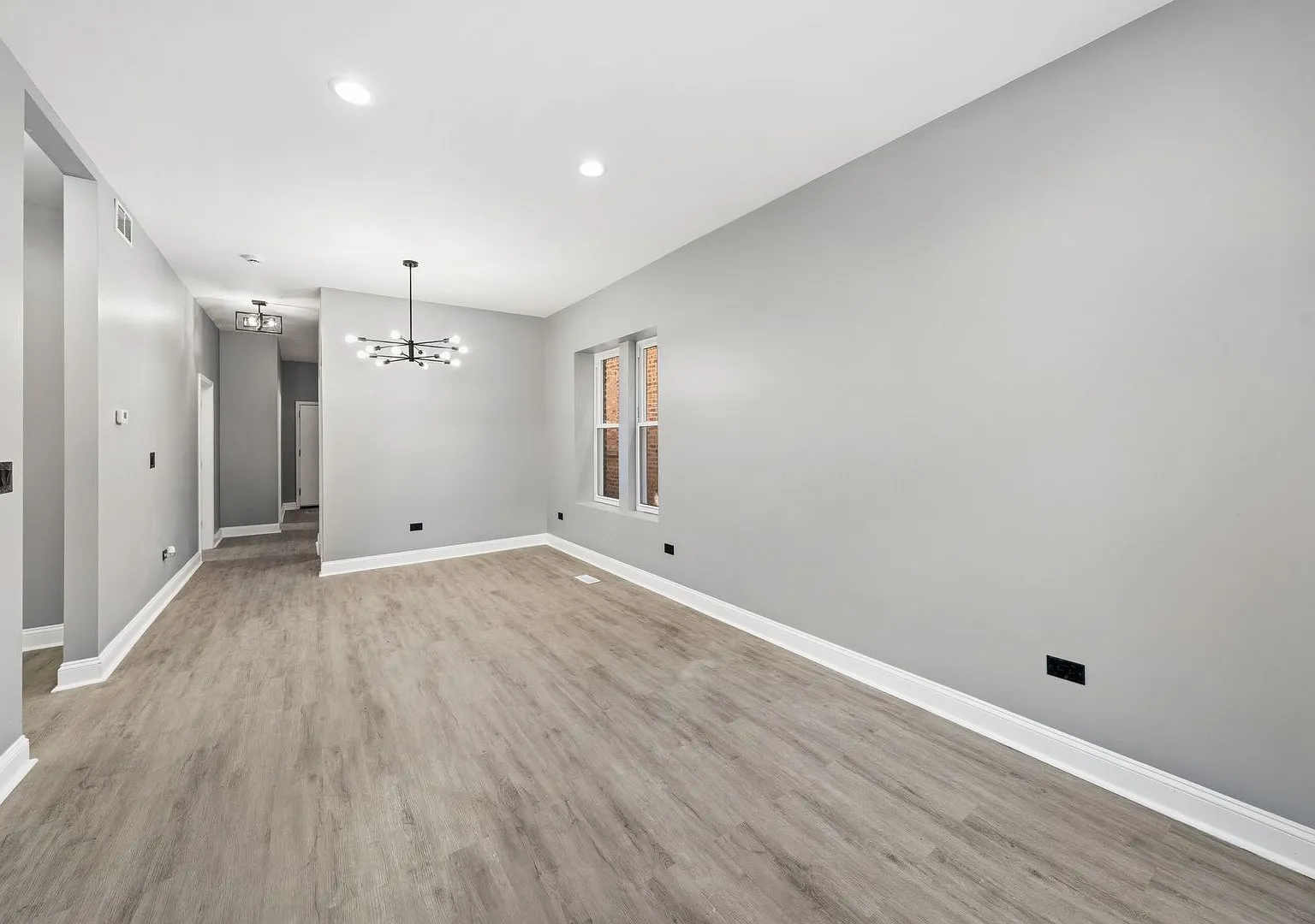3 bed, $2,000 — Photo 4