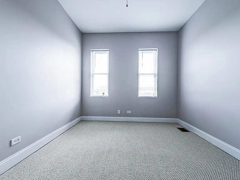 3601 W 53rd St — Photo 8