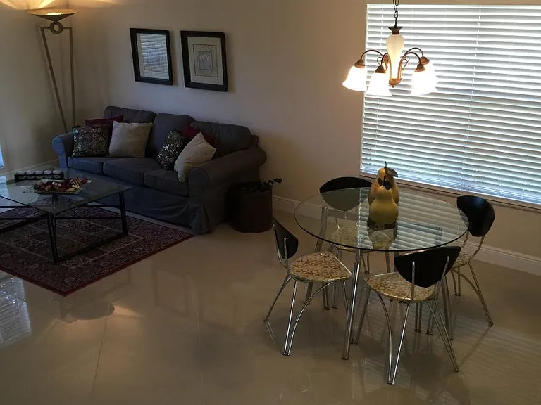 10748 Cypress Trail Dr — Photo 18