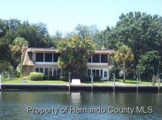 1081 N Stoney Pt, Crystal River, FL 34429