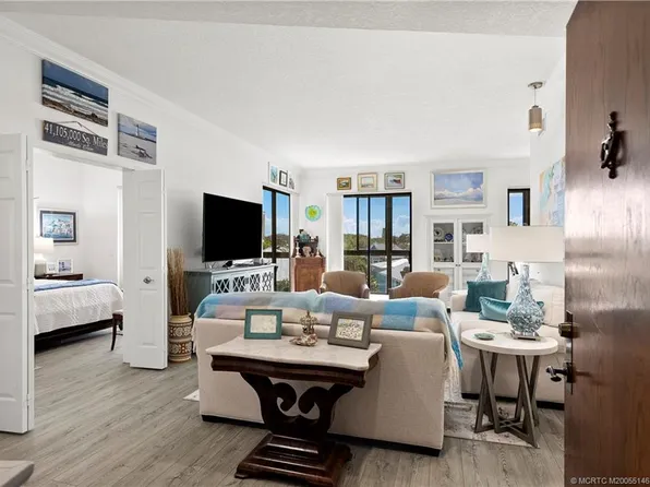 150 SE Four Winds Dr APT B401, Stuart, FL 34996