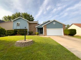 1234 E Knobhill St, Springfield, MO 65804