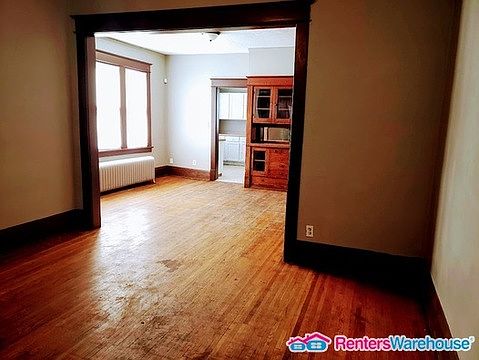 4th image of 693 Western Ave N APT 1