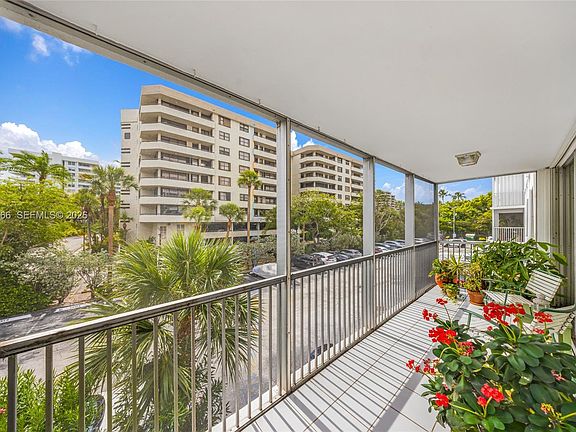 2nd image of 150 Ocean Lane Dr APT 2H