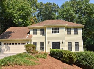 5389 Ashley Dr, Lilburn, GA 30047