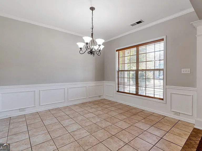 214 Farm Manor Ct — Photo 4