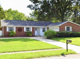 11321 Stoeppelwerth Dr, Indianapolis, IN 46229