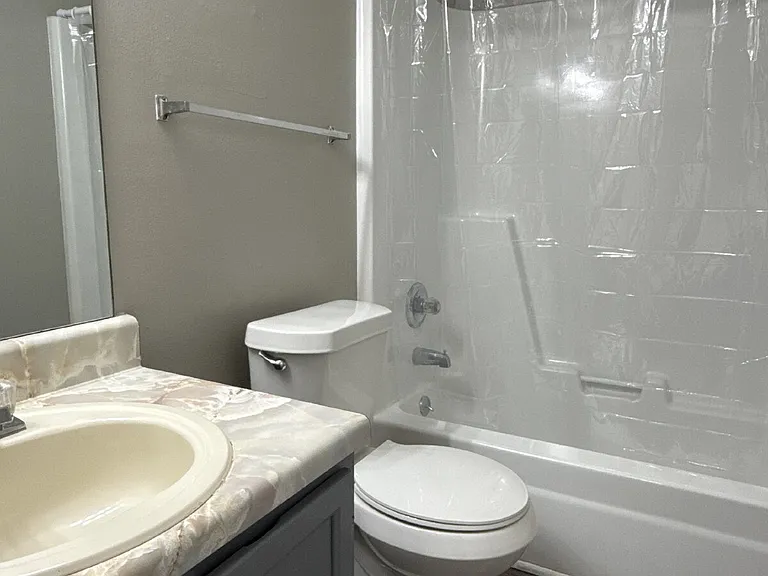 4424 Torrance Dr NW #15 — Photo 7