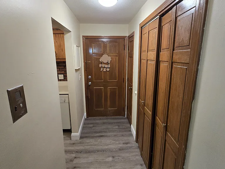 6 Louisburg Sq #8 — Photo 7
